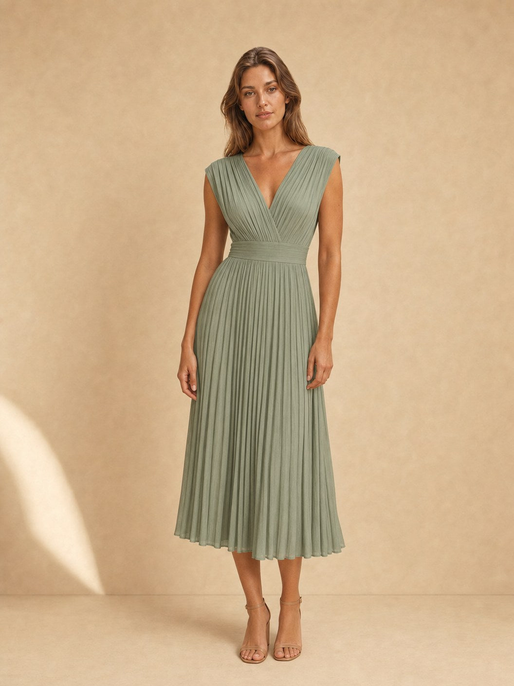 Lena Plissiertes Midikleid Ansicht 1 - Evoke Mode